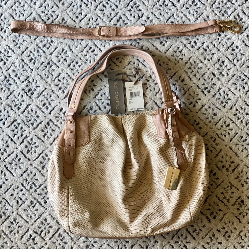 Vince Camuto shoulder/crossbody purse